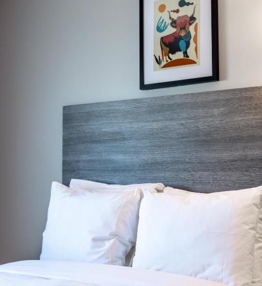 Standard Room Double Bed City View, The Lodge Red Hook