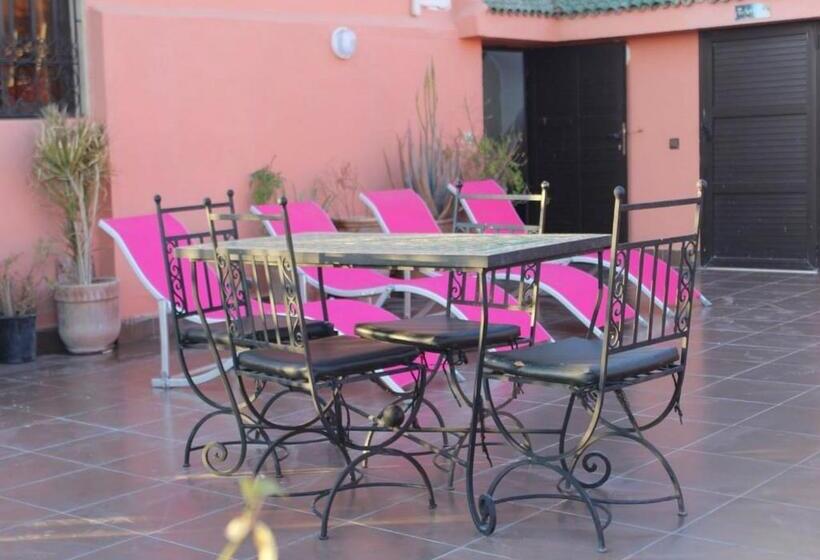 آپارتمان 1 خوابه با بالکن, Résidence Miramare Marrakech