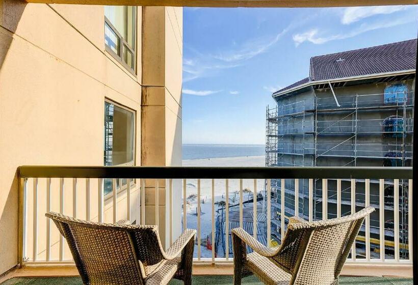 Апартаменты 3 Спальни, Ocean Club 1301