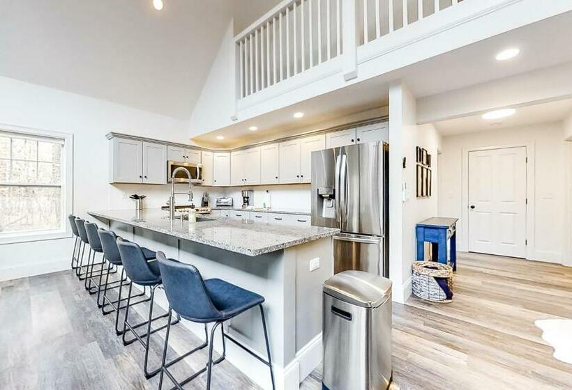 Апартаменты 1 Спальня, Cranmore Road 8