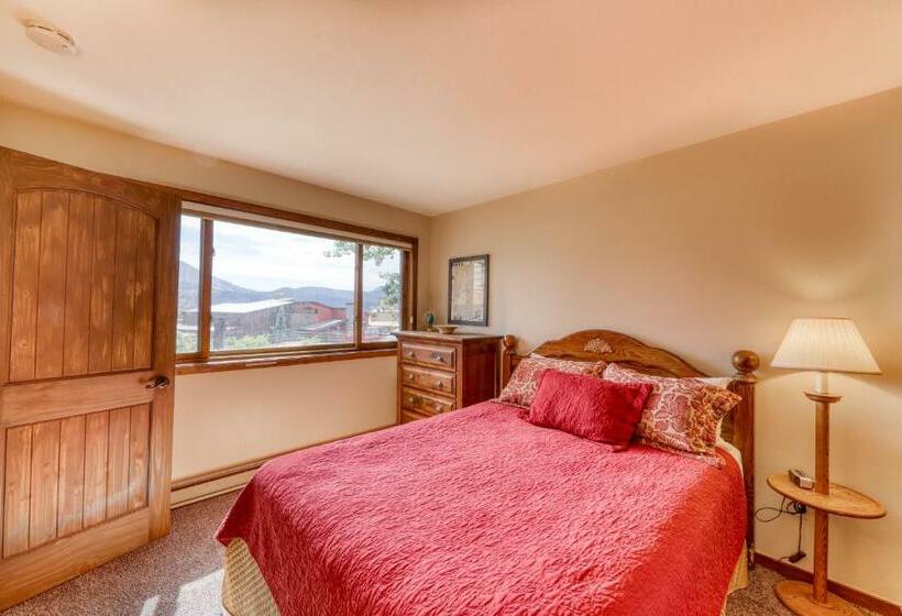 آپارتمان 2 خوابه, Beautiful Mountain View Condo