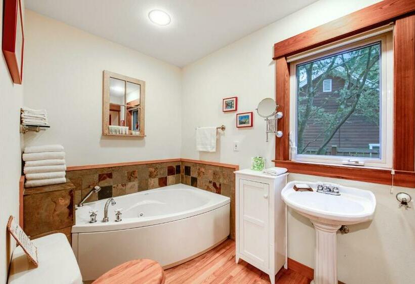 חדר סטודיו סטנדרד, Bainbridge Island Retreat