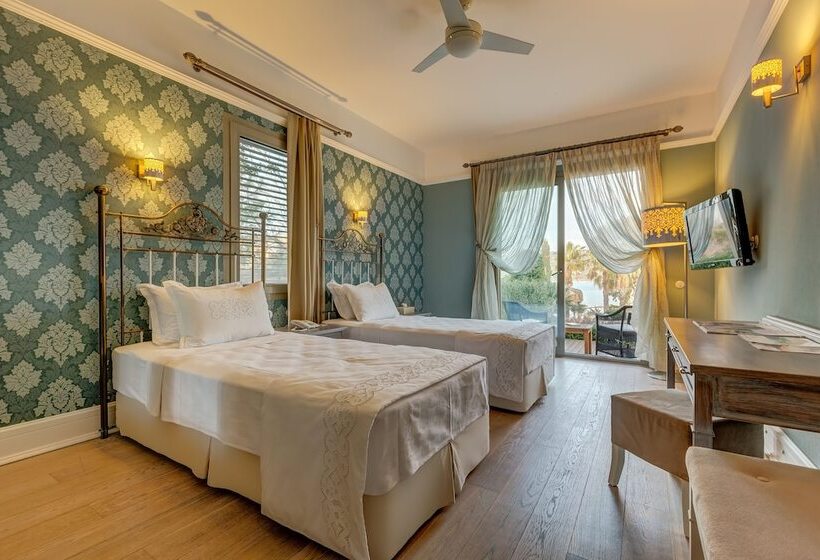 Номер Deluxe с Террасой, Antmare