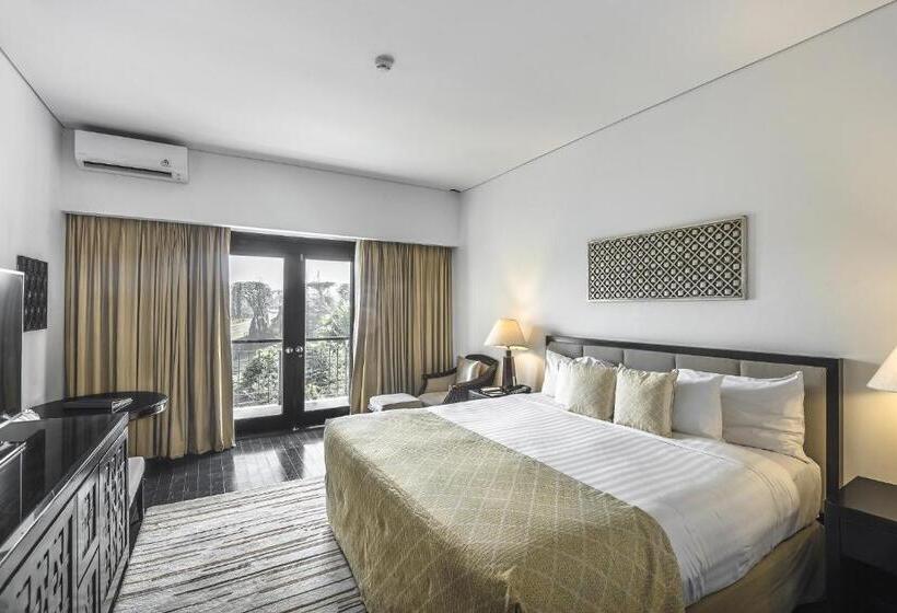 Номер Deluxe Вид на Сад, Lido Lake Resort By Mnc