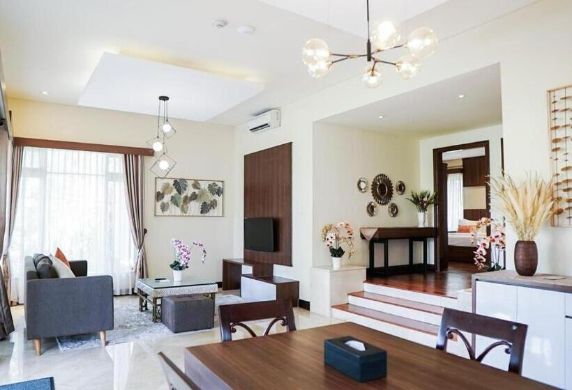 Вилла 2 Спальни, R Hotel Rancamaya