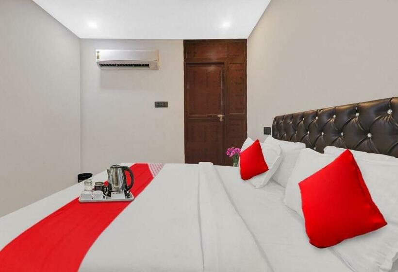 Трехместный Номер Классика, Super Hotel O Sr Grand