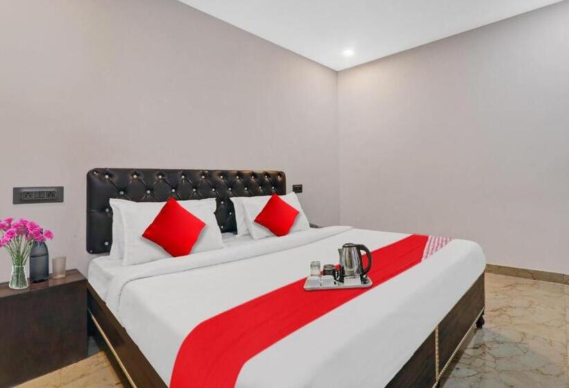 Трехместный Номер Классика, Super Hotel O Sr Grand