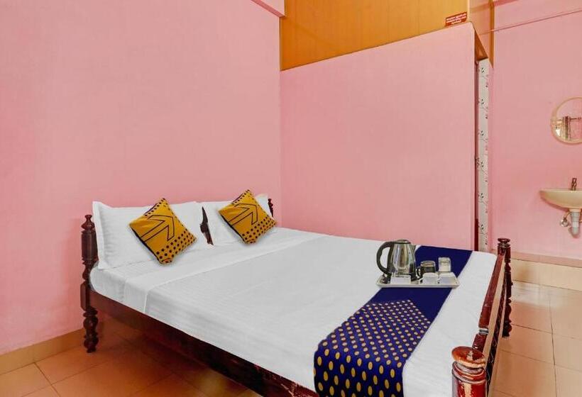 Трехместный Номер Классика, Spot On Jayesh Guest House
