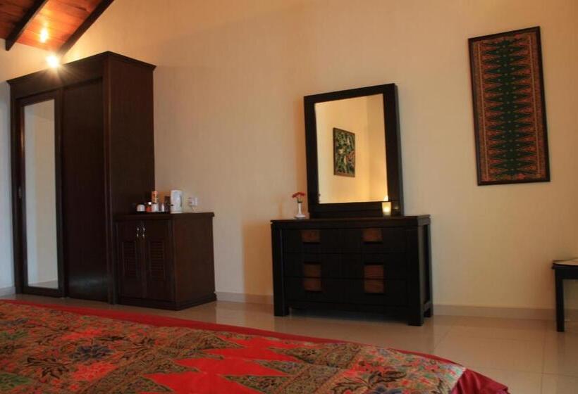 デラックスルーム, Minang Cove Resort