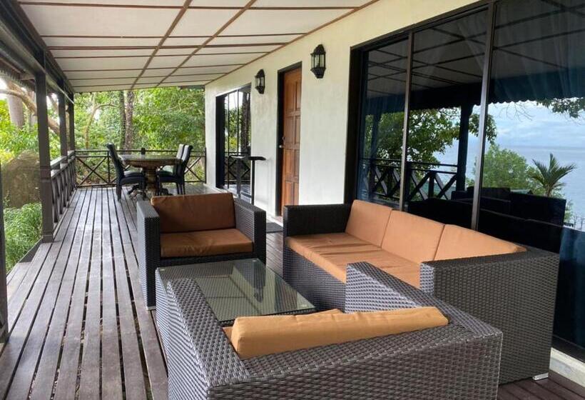 オーシャンビューの１ベッドルームビラ, Minang Cove Resort