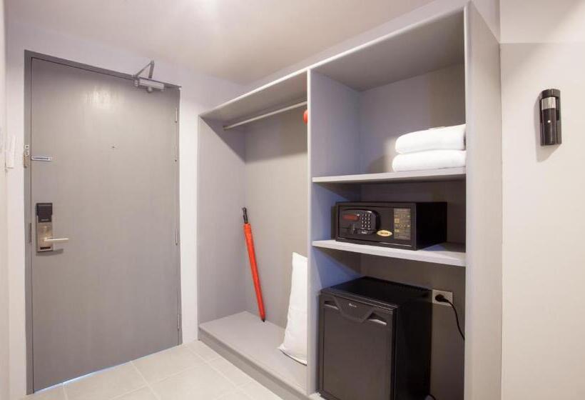 اتاق استاندارد, Recenta Style Phuket Town