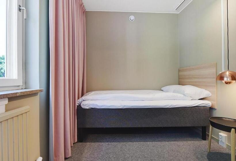 수피리어 트리플 룸, Ersta Hotell & Konferens