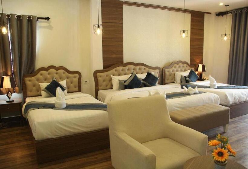 Family Suite, Confetti Garden Resort
