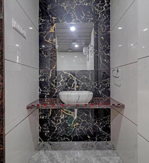 Люкс с Балконом, Ivory Suites