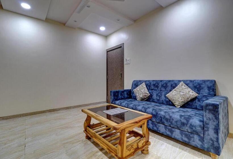 Люкс с Балконом, Ivory Suites
