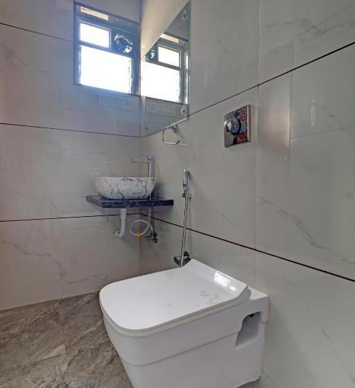 Номер Economy, Ivory Suites