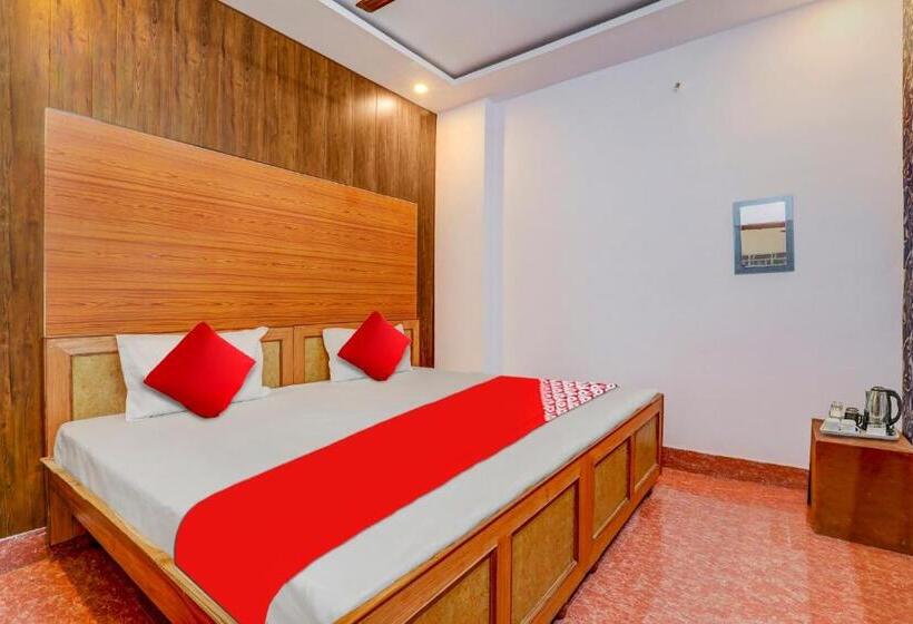 Трехместный Номер Классика, A5 Hotel And Dormitory