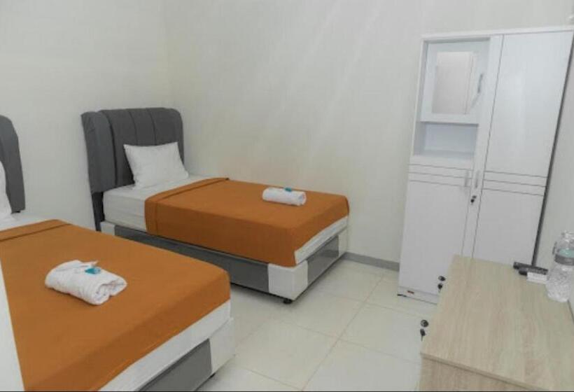 디럭스 룸, Capital O 94156 Hotel Gemudi Gold Islami