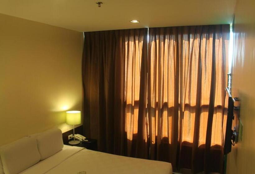 스탠다드 룸, Go Hotels Plus Mandaluyong
