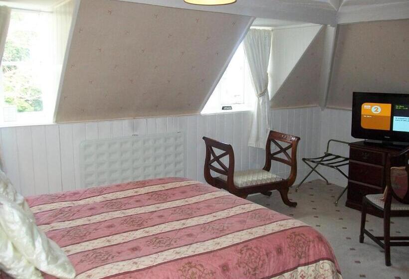 Номер Deluxe, Chapel House