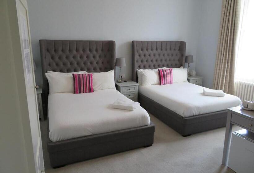 اتاق لوکس چهار تخته, Duthus Lodge Guest House