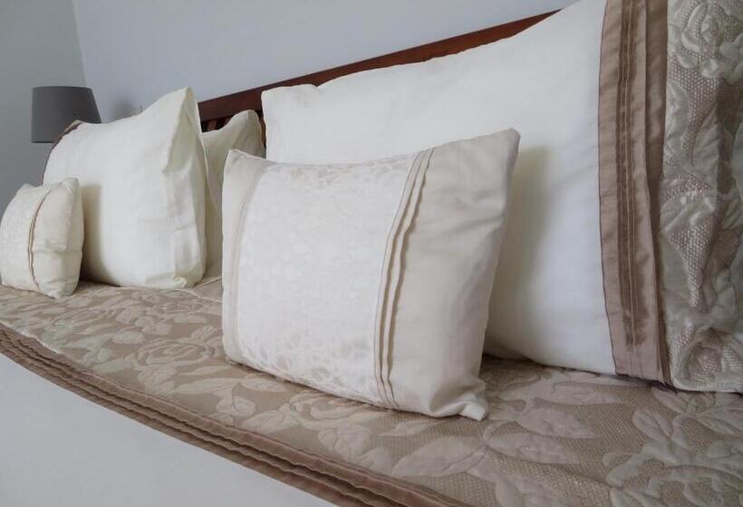 اتاق لوکس, Duthus Lodge Guest House