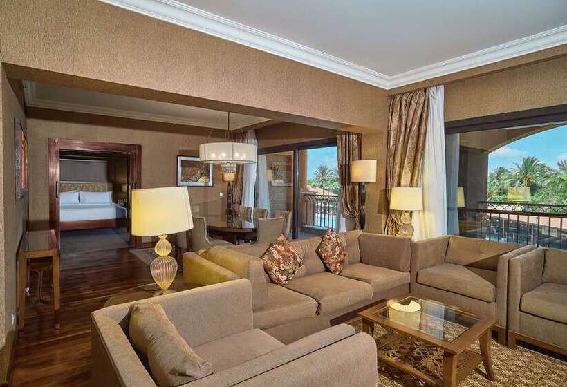 اتاق لوکس با تخت بزرگ, Hilton Alexandria King S Ranch