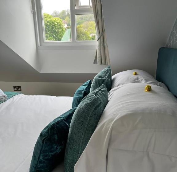 Quarto Superior Vista Mar, Tides Reach Guest House