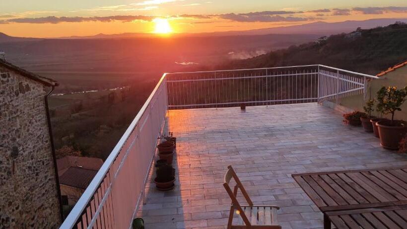 Номер Стандарт с Террасой, Casa In The Clouds