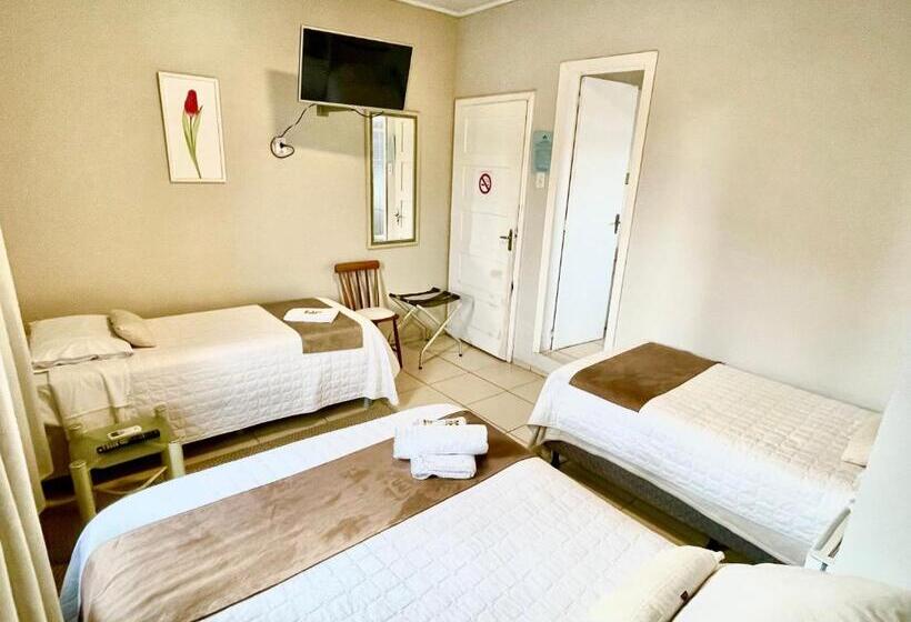 패밀리 룸, Hospedar Flats & Residence
