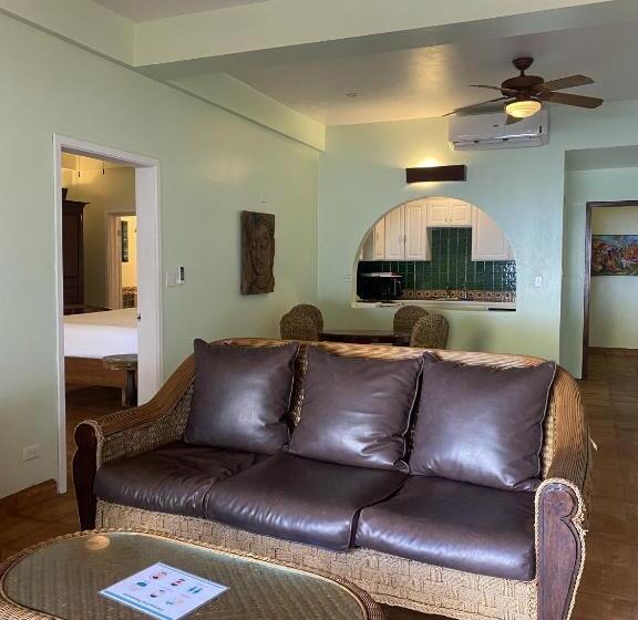 Апартаменты 1 Спальня Вид на Море, Tranquility Beach Suites
