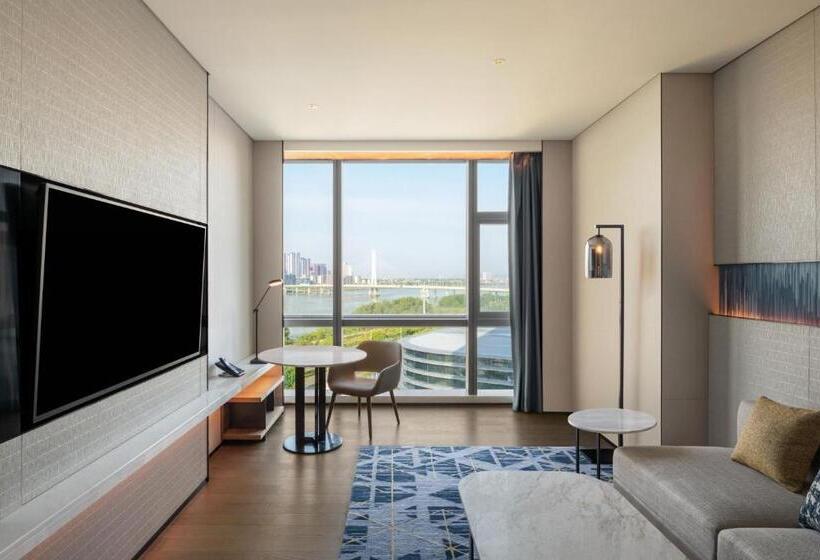 Номер Executive Кровать Кинг, Guangzhou Marriott Hotel Nansha