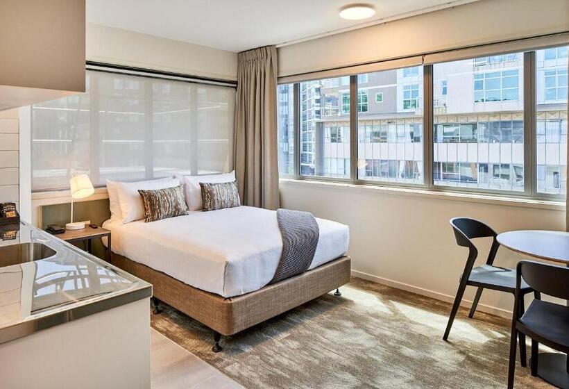 标准工作室, Sojourn Apartment Hotel   Ghuznee