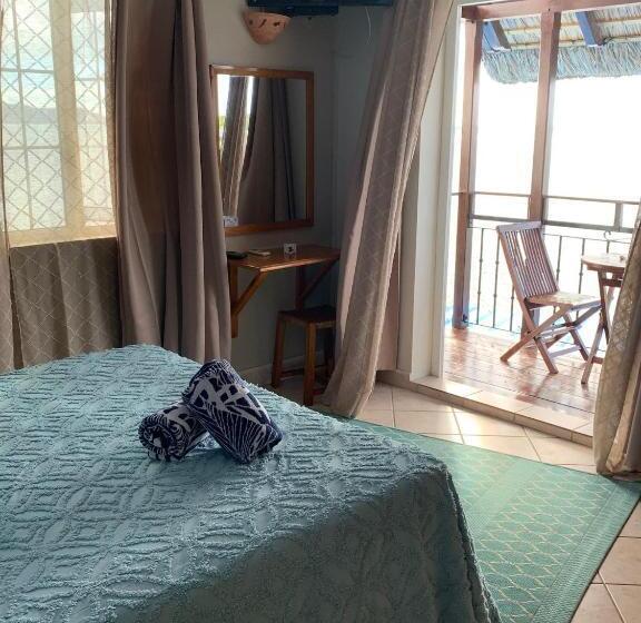 اتاق استاندارد با چشم‌انداز دریا, Chillpill Guest House