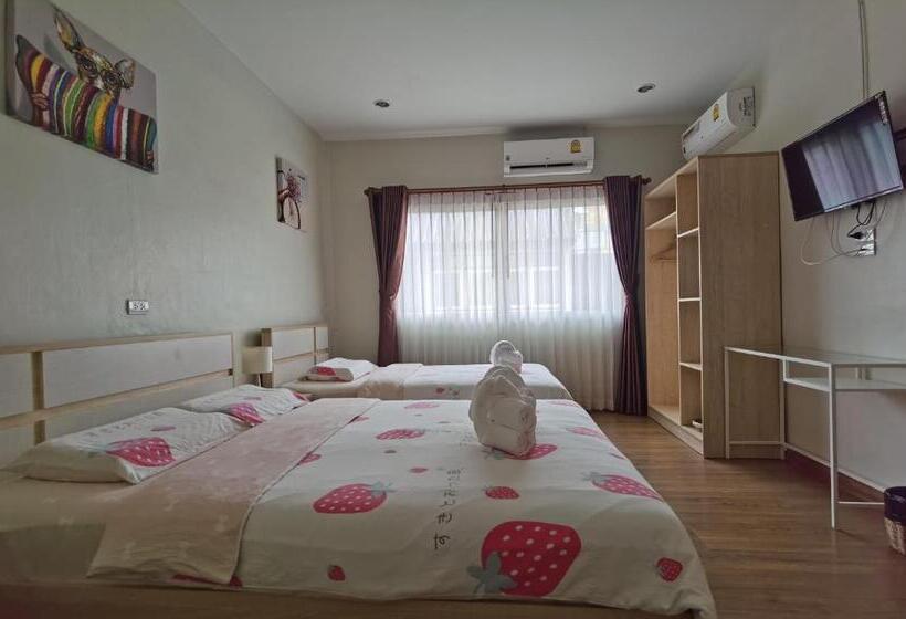 Quarto Familiar, G9 Bangkok