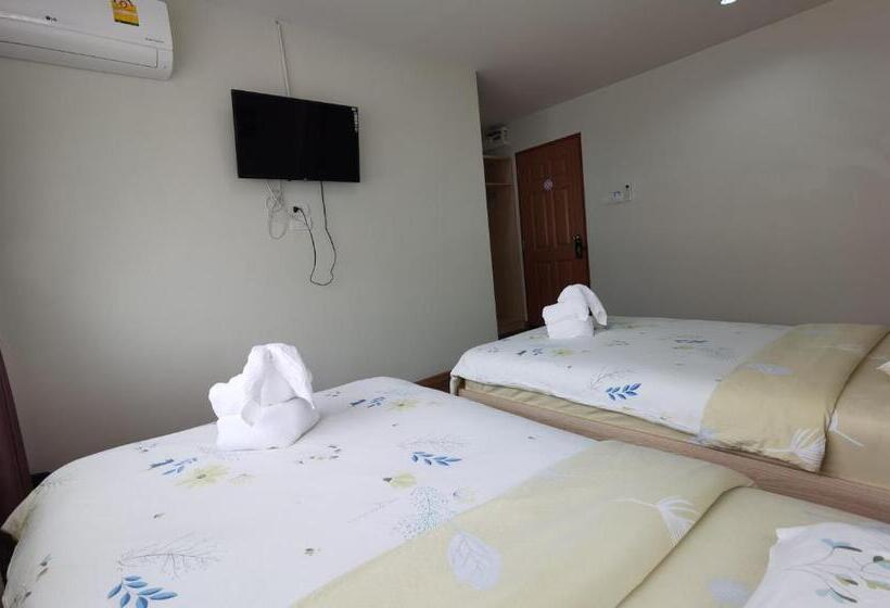 Quarto Estandar, G9 Bangkok