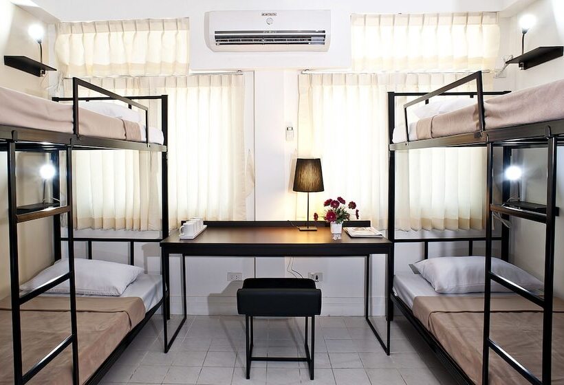 Quarto Familiar, G9 Bangkok