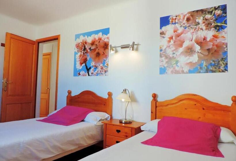 Апартаменты Пентхаус 2 Спальни, Marblau Hostal