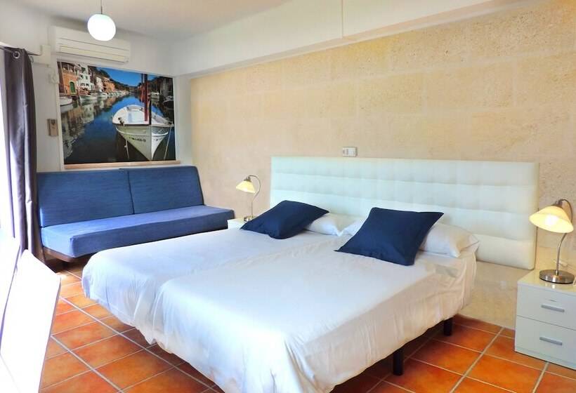 Студия Стандарт, Marblau Hostal