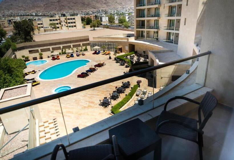اتاق لوکس با چشم‌انداز استخر, Oryx Hotel Aqaba