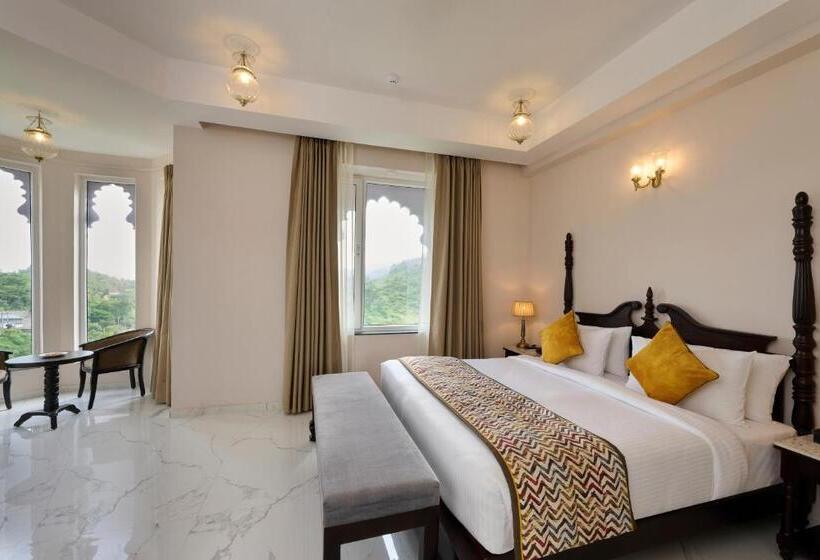 带大床的高级房间, Renest Kumbhalgarh