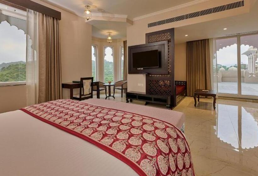 带露台的套间, Renest Kumbhalgarh