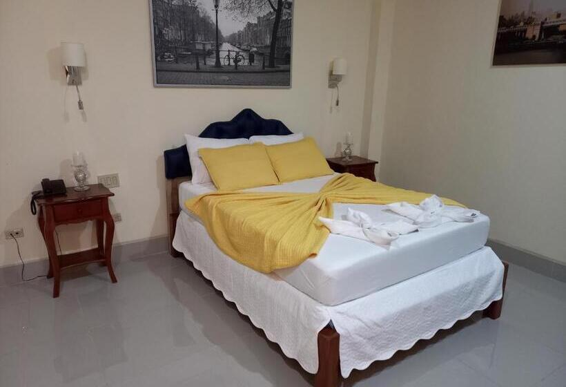 استودیوی استاندارد, Gran Hotel Victoria