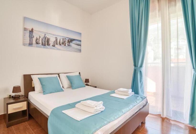 آپارتمان 1 خوابه با تراس, Garni Hotel Milica