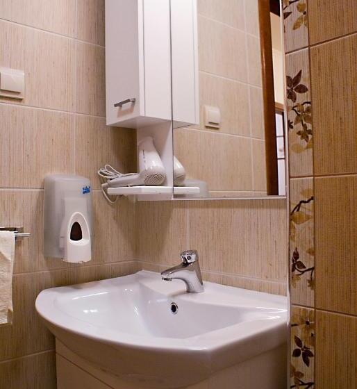 آپارتمان ممتاز سه‌خوابه رو به دریا, Garni Hotel Milica