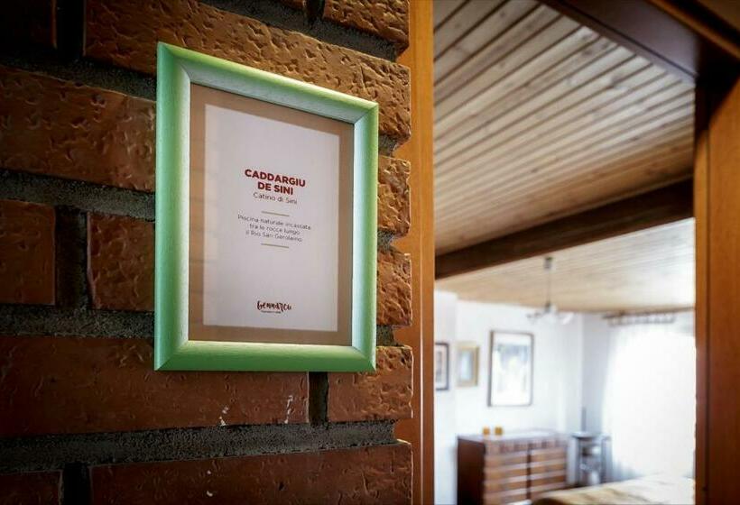 Номер Стандарт, B&b Gennarcu
