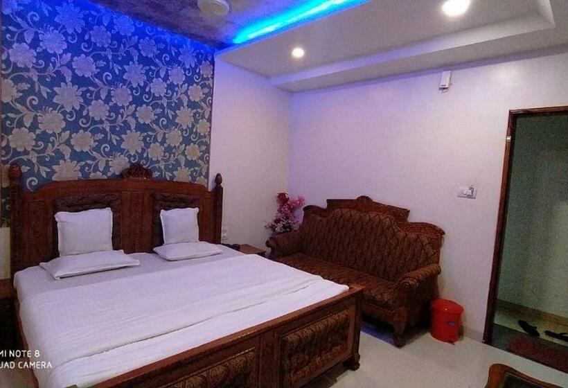 Номер Стандарт, Shalimar Executive, Uran Islampur