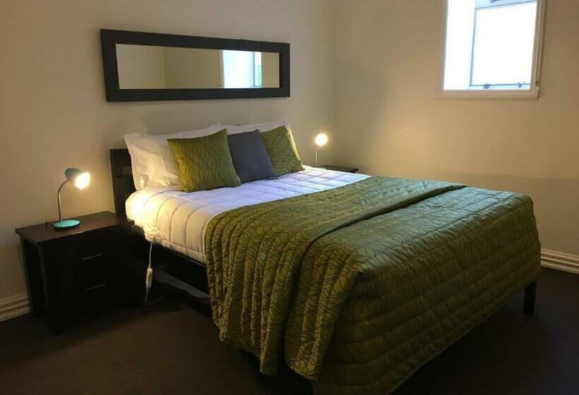 2 베드룸 인테리어 아파트, Chapel Apartments