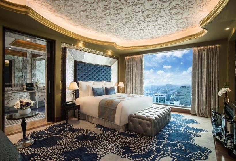 سوییت جونیور, The Reverie Saigon