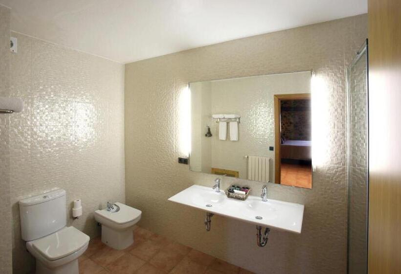 Suíte com Hidromassagem, Mas La Casassa